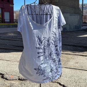 Eddie Bauer White Floral Short Sleeve Tee